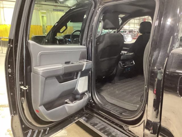 2023 Agate Black Metallic Ford F-150 XLT 4X4 Truck