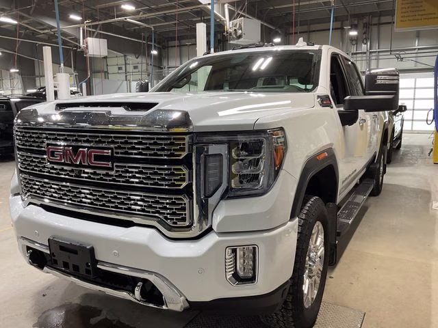 2023 Summit White GMC Sierra 2500HD Denali 4X4 Truck
