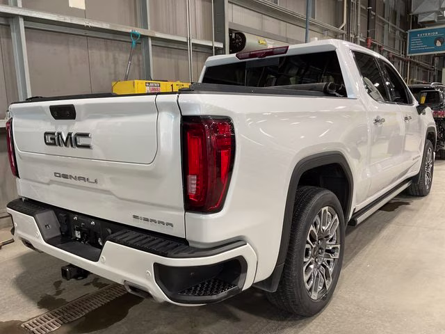 2023 White Frost Tricoat GMC Sierra 1500 Denali Ultimate 4X4 Truck