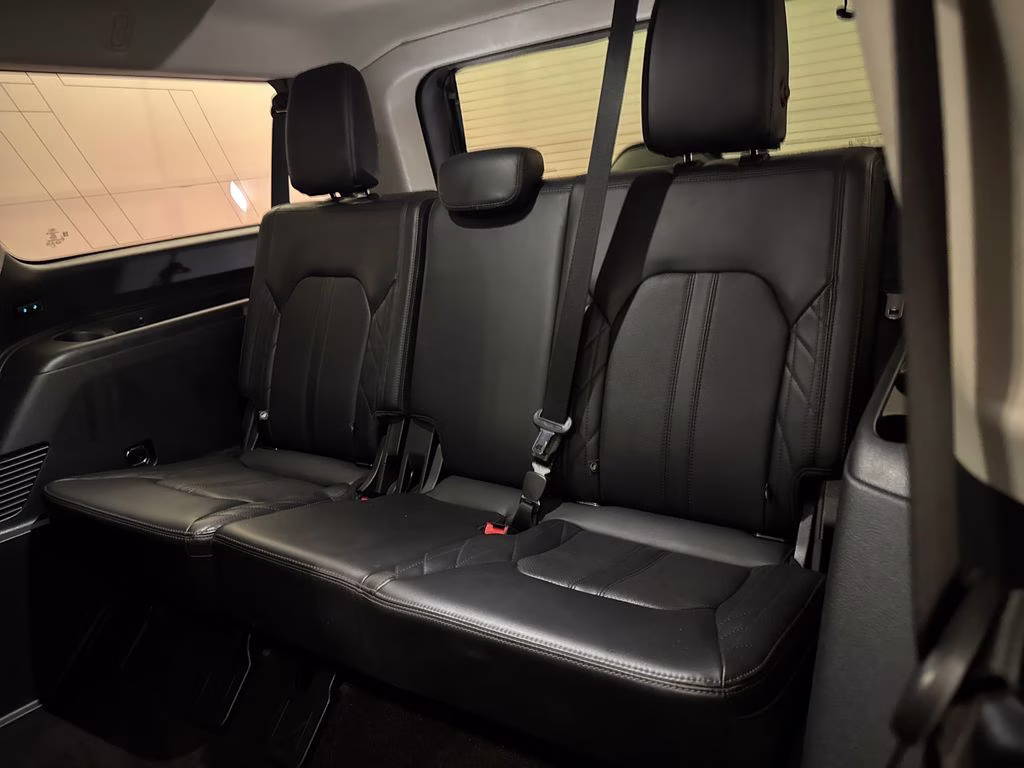 2021 Agate Black Metallic Ford Expedition Max Platinum RWD SUV