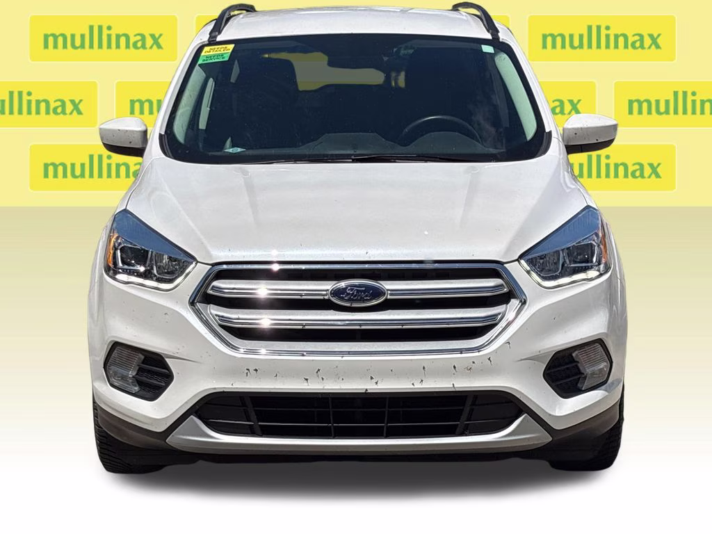 2019 White Platinum Clearcoat Metallic Ford Escape SEL FWD SUV