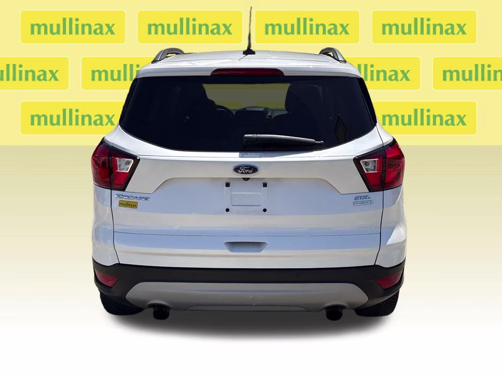 2019 White Platinum Clearcoat Metallic Ford Escape SEL FWD SUV