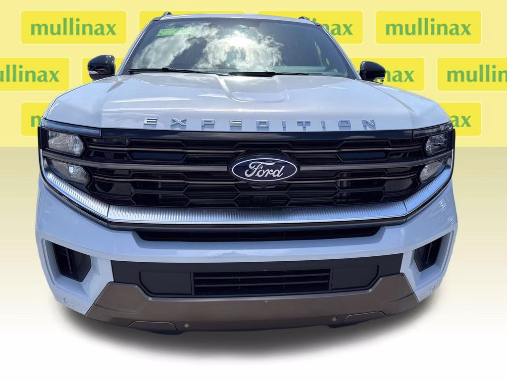 2026 Space Silver Metallic Ford Expedition King Ranch 4X4 SUV