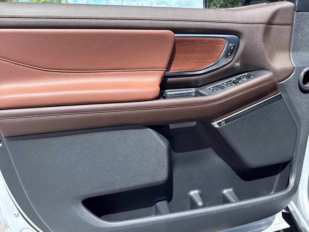2026 Space Silver Metallic Ford Expedition King Ranch 4X4 SUV