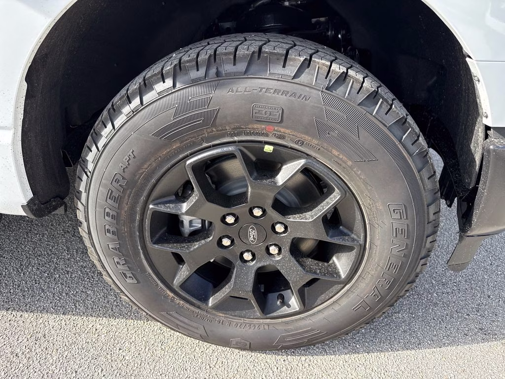 2026 Oxford White Ford F-150 STX 4X4 Truck