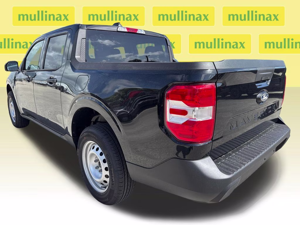 2026 Shadow Black Ford Maverick XL FWD Truck