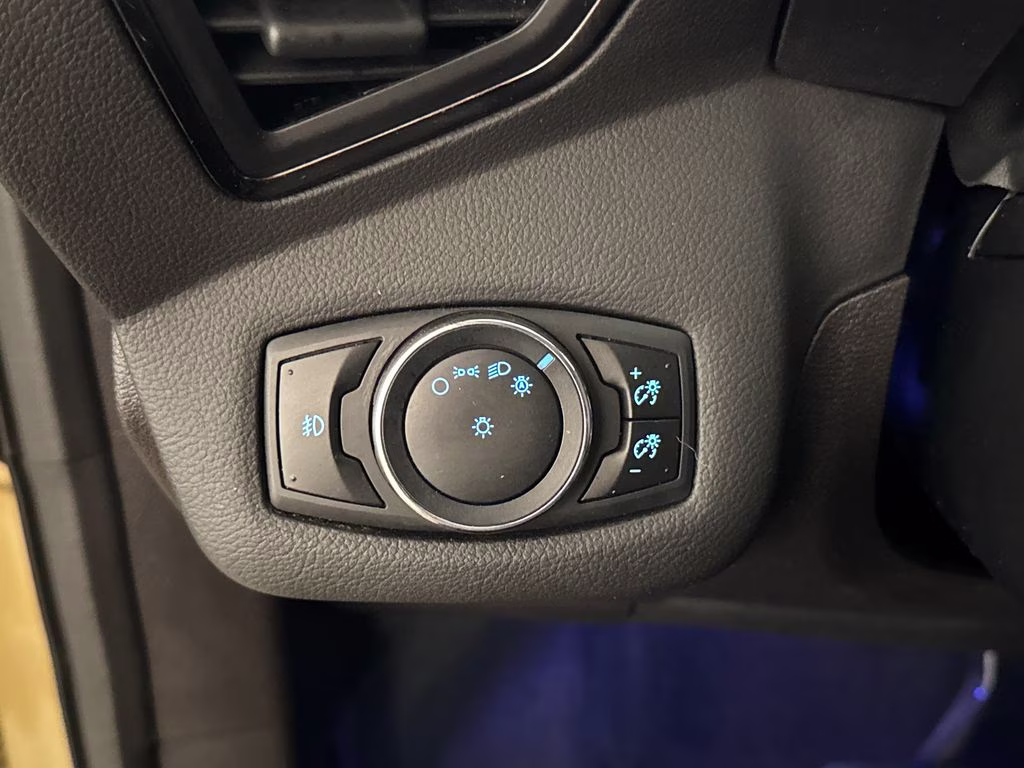 2014 Karat Gold Ford Escape Titanium FWD SUV