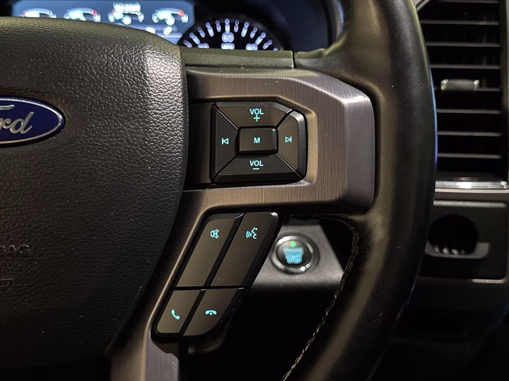 2021 Agate Black Metallic Ford Expedition Max Platinum RWD SUV