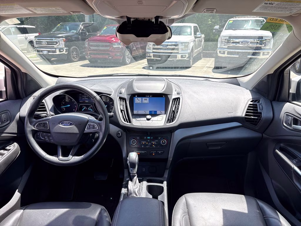 2019 White Platinum Clearcoat Metallic Ford Escape SEL FWD SUV