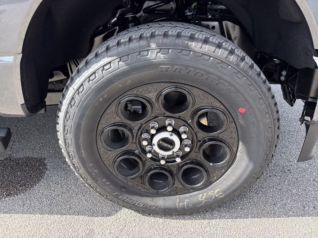 2026 Carbonized Gray Metallic Ford Super Duty F-250 SRW Lariat 4X4 Truck