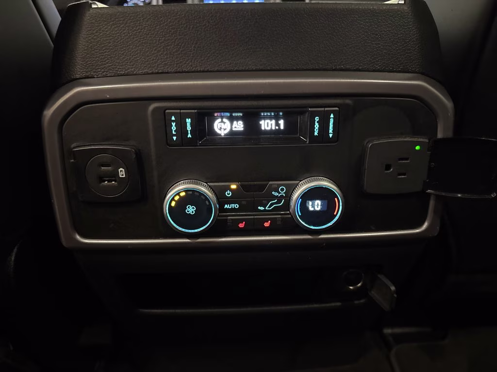 2021 Agate Black Metallic Ford Expedition Max Platinum RWD SUV