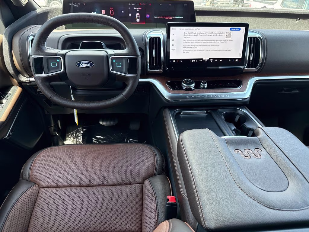 2026 Space Silver Metallic Ford Expedition King Ranch 4X4 SUV