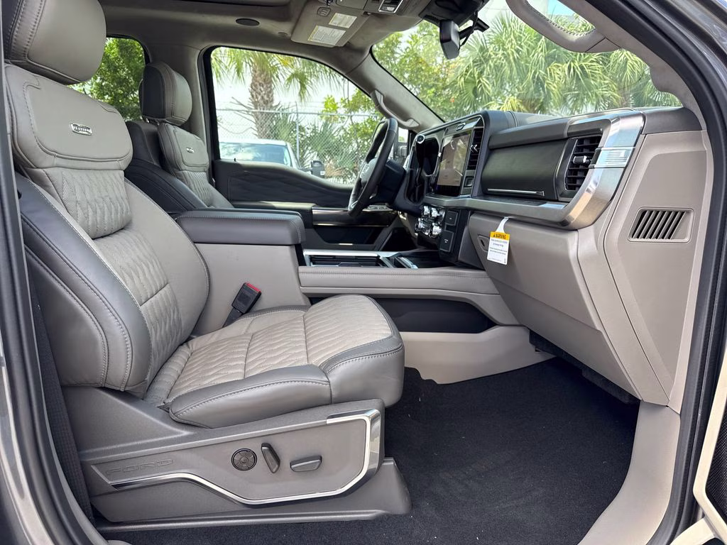 2026 Ford Super Duty F-350 SRW 4X4 Truck
