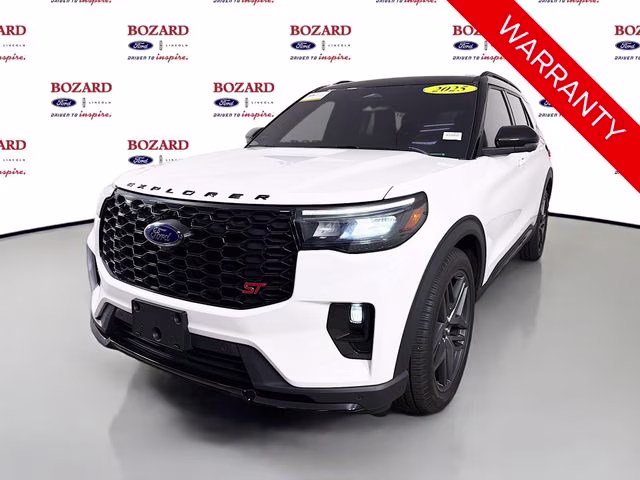 2025 White Metallic Ford Explorer ST 4X4 SUV