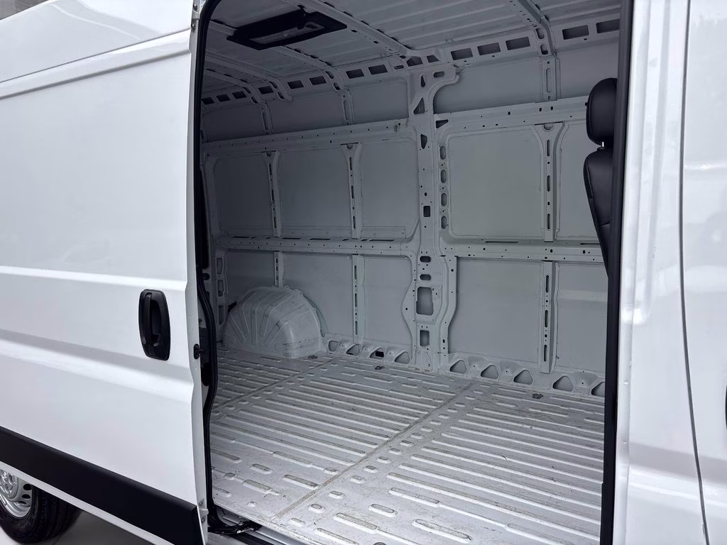 2026 Bright White Clearcoat Ram ProMaster 2500 High Roof FWD Van