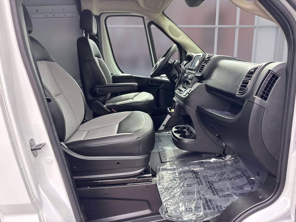 2026 Bright White Clearcoat Ram ProMaster 2500 High Roof FWD Van