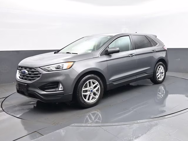 2022 Gray Metallic Ford Edge SEL AWD SUV