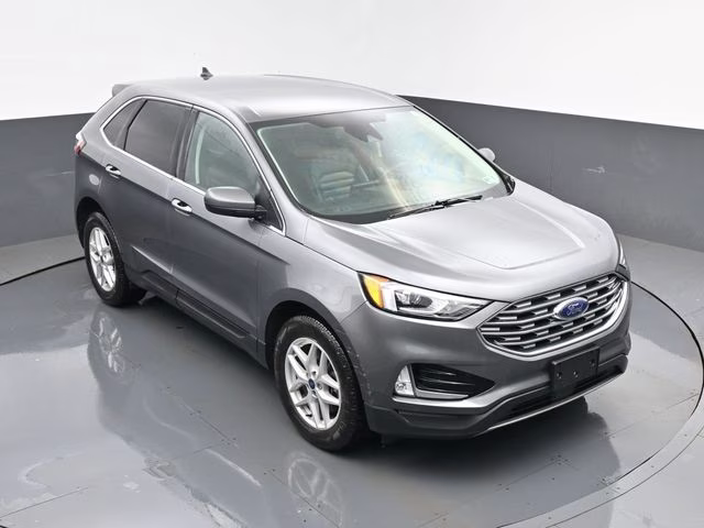 2022 Gray Metallic Ford Edge SEL AWD SUV