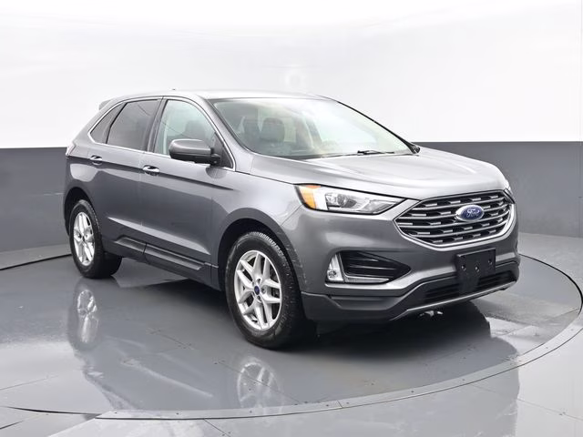 2022 Gray Metallic Ford Edge SEL AWD SUV