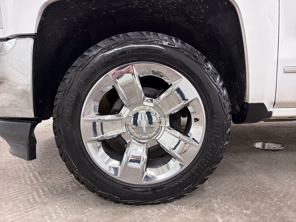 2018 Summit White Chevrolet Silverado 1500 LTZ 4X4 Truck
