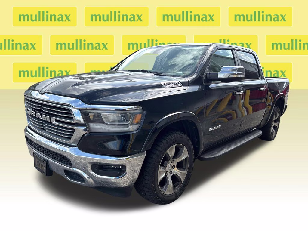 2019 Diamond Black Crystal Pearlcoat Ram 1500 Laramie 4X4 Truck