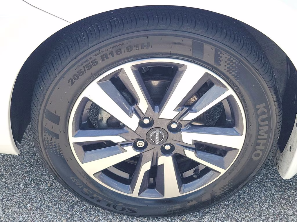 2024 Fresh Powder Nissan Versa 1.6 S FWD Sedan