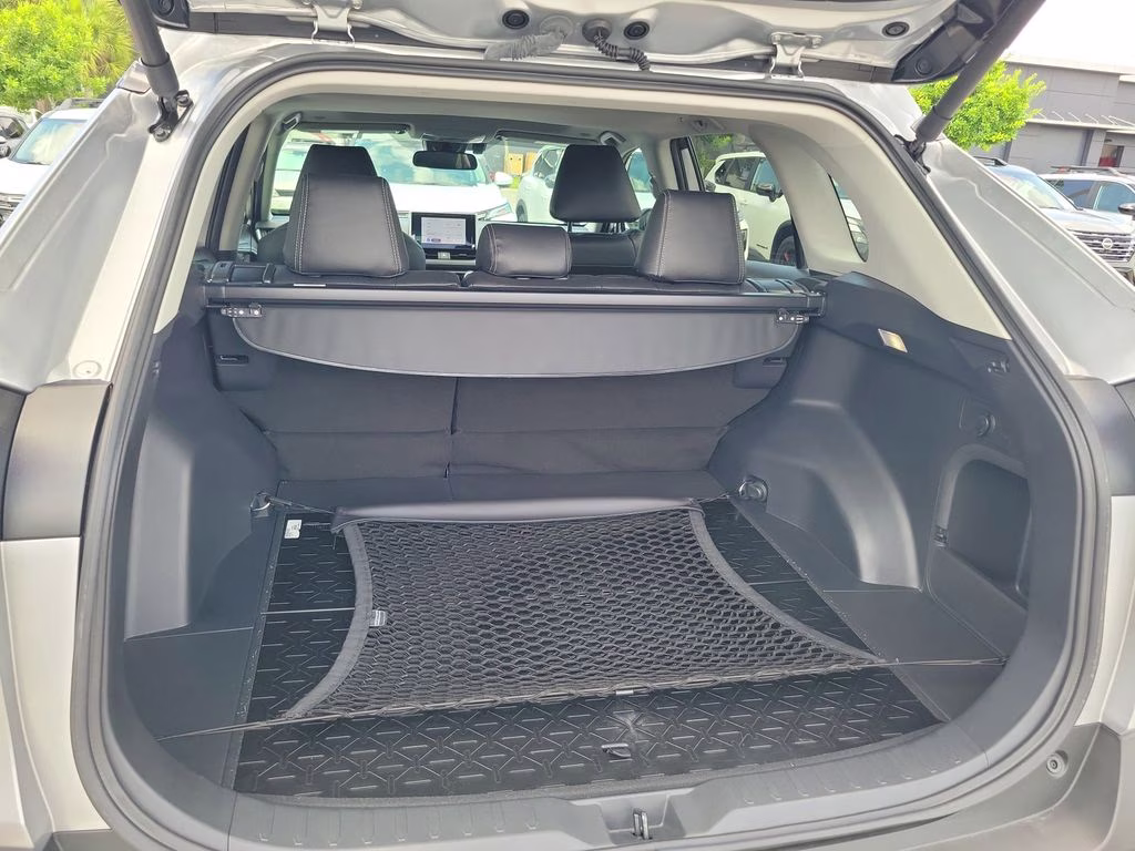 2024 Silver Sky Metallic Toyota RAV4 Hybrid XLE AWD SUV