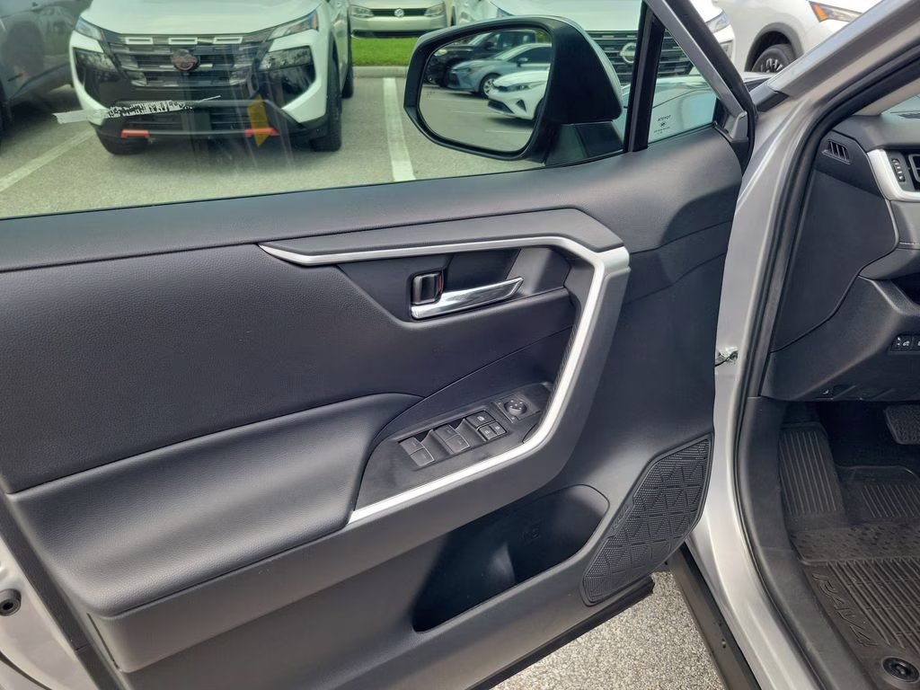 2024 Silver Sky Metallic Toyota RAV4 Hybrid XLE AWD SUV