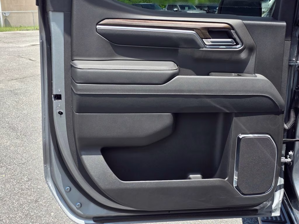 2026 Sterling Gray Metallic Chevrolet Silverado 1500 RST 4X4 Truck