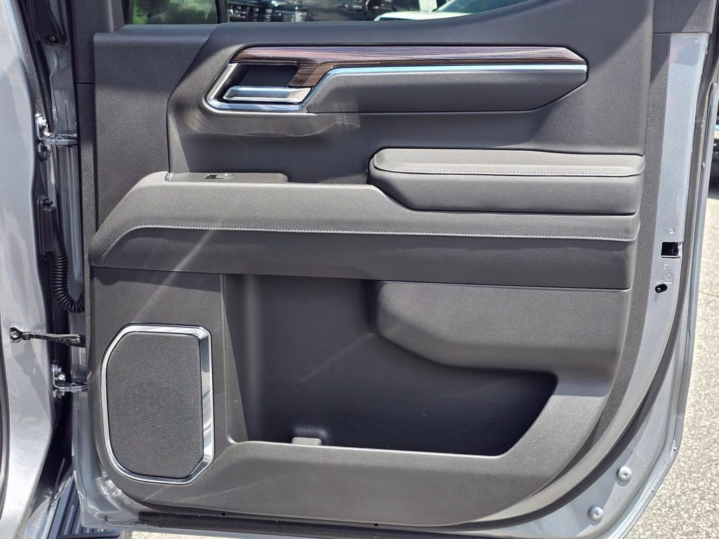2026 Sterling Gray Metallic Chevrolet Silverado 1500 RST 4X4 Truck