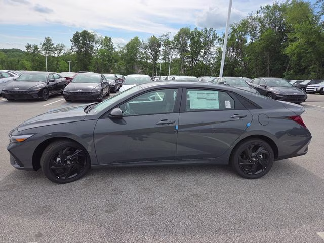 2026 Ecotronic Gray Pearl Hyundai Elantra Hybrid SEL Sport FWD Sedan