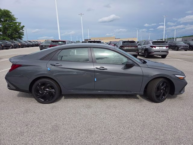 2026 Ecotronic Gray Pearl Hyundai Elantra Hybrid SEL Sport FWD Sedan