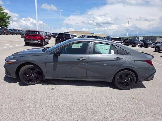 2026 Ecotronic Gray Hyundai Elantra SEL Sport FWD Sedan