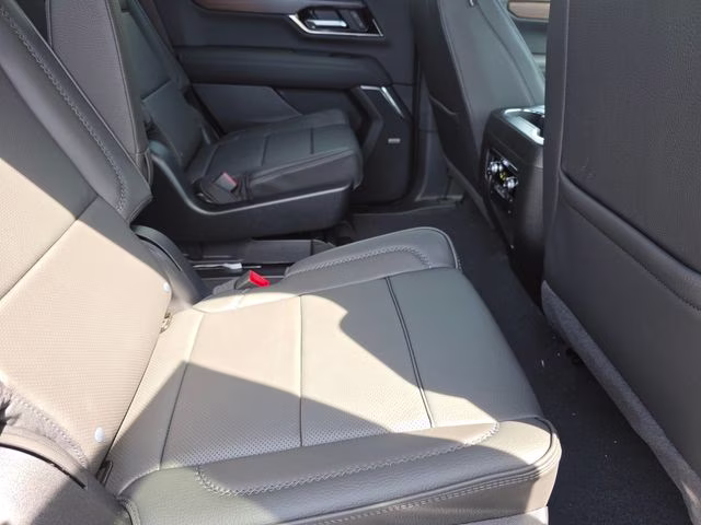 2026 Sterling Metallic GMC Yukon Denali 4X4 SUV