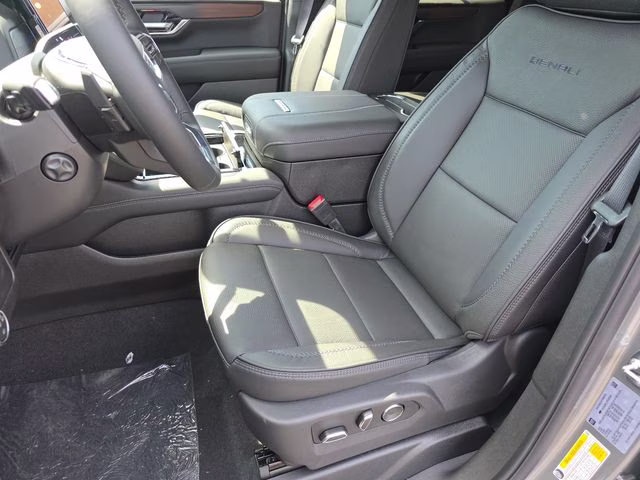 2026 Sterling Metallic GMC Yukon Denali 4X4 SUV