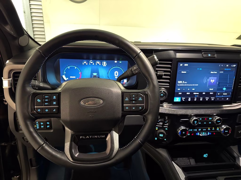 2026 Agate Black Metallic Ford Super Duty F-350 SRW Platinum 4X4 Truck