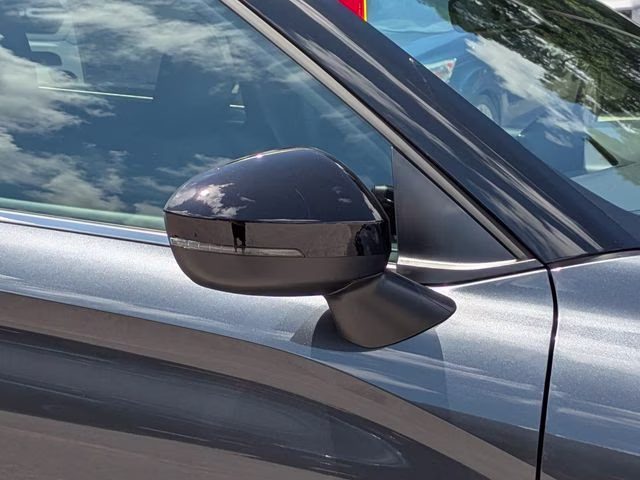 2026 Graphite Gray Mitsubishi Outlander LE FWD SUV