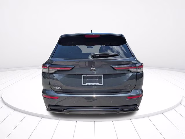 2026 Graphite Gray Mitsubishi Outlander LE FWD SUV