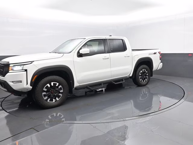 2024 Glacier White Nissan Frontier PRO-4X 4X4 Truck