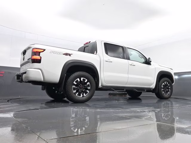 2024 Glacier White Nissan Frontier PRO-4X 4X4 Truck