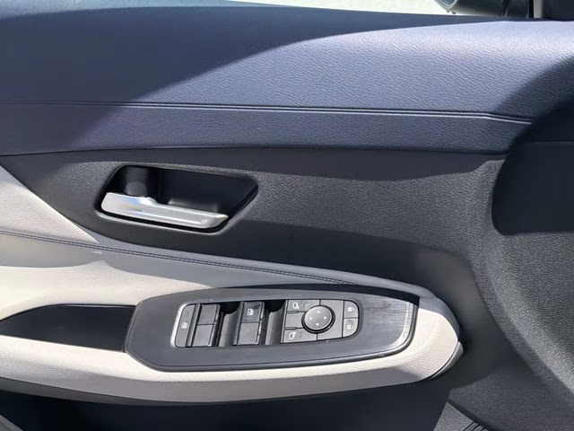 2026 Gun Metallic Nissan Sentra SL FWD Sedan