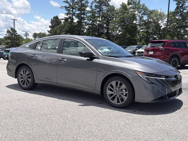 2026 Gun Metallic Nissan Sentra SL FWD Sedan