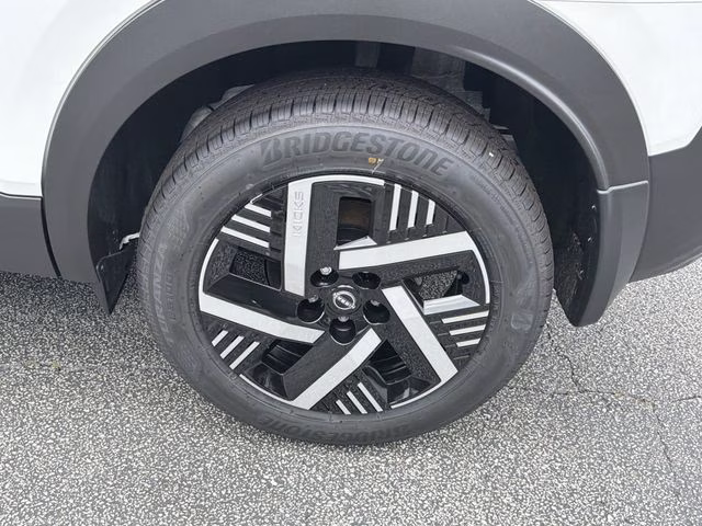 2026 Aspen White/Super Black Nissan Kicks SV FWD SUV