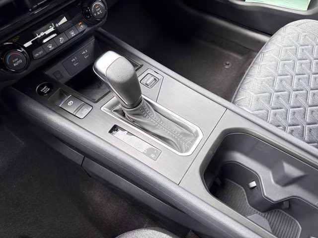 2026 Aspen White/Super Black Nissan Kicks SV FWD SUV