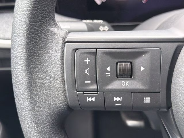 2026 Aspen White/Super Black Nissan Kicks SV FWD SUV