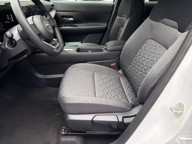 2026 Aspen White/Super Black Nissan Kicks SV FWD SUV