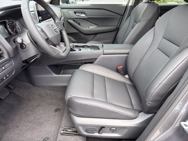 2026 Gun Metallic Nissan Rogue Dark Armor FWD SUV