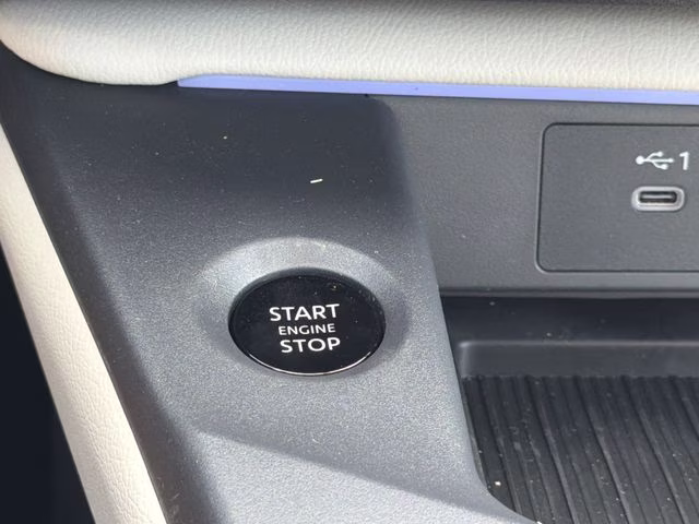 2026 Gun Metallic Nissan Sentra SL FWD Sedan