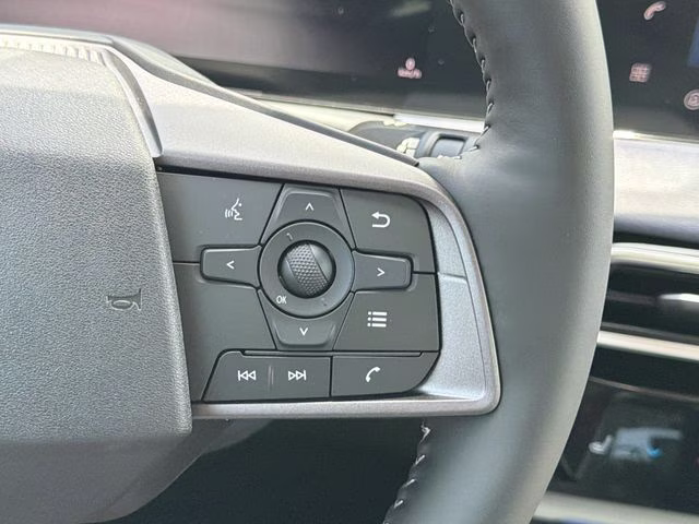 2026 Gun Metallic Nissan Sentra SL FWD Sedan