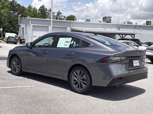 2026 Gun Metallic Nissan Sentra SL FWD Sedan